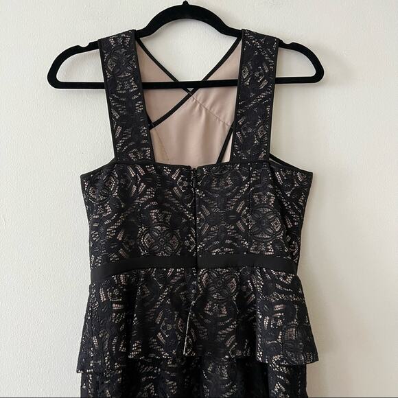 BCBGMaxazria Tara Black Lace Sleeveless Peplum Mini Dress - Picture 5 of 9